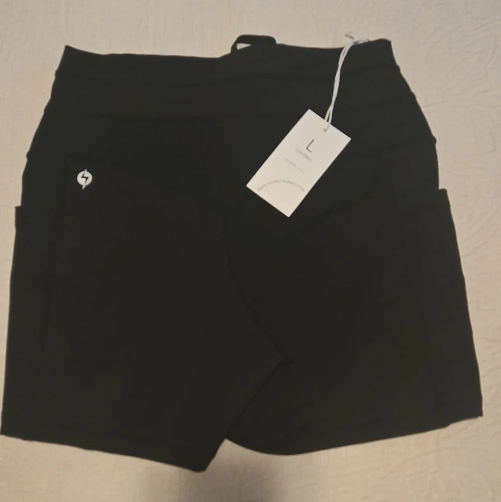 POPFLEX Black High-Rise Bike Shorts with Side Pocket - Picture 6 of 8